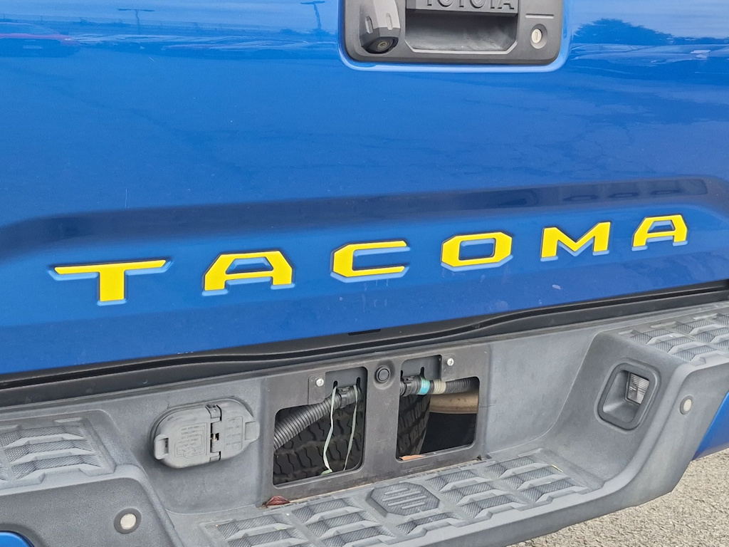 Thumbnail: 2017 Toyota Tacoma - 26