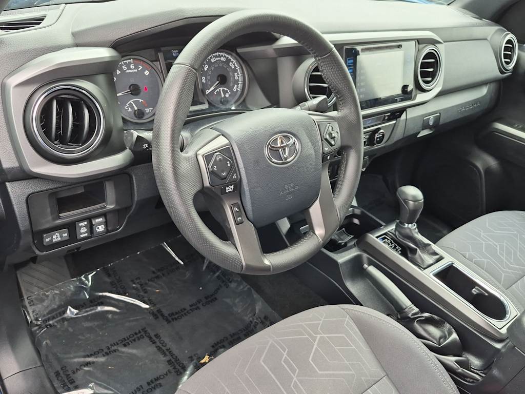 Thumbnail: 2017 Toyota Tacoma - 2