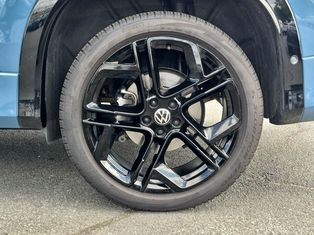 Thumbnail: 2025 Volkswagen Tiguan - 8