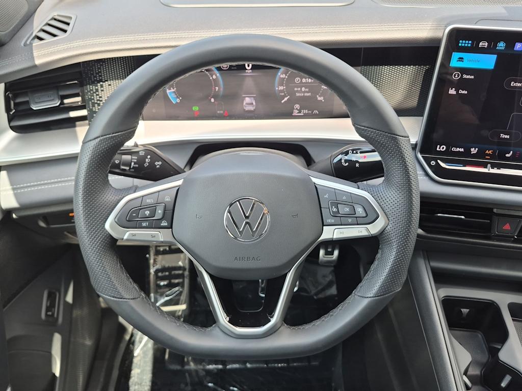 Thumbnail: 2025 Volkswagen Tiguan - 10