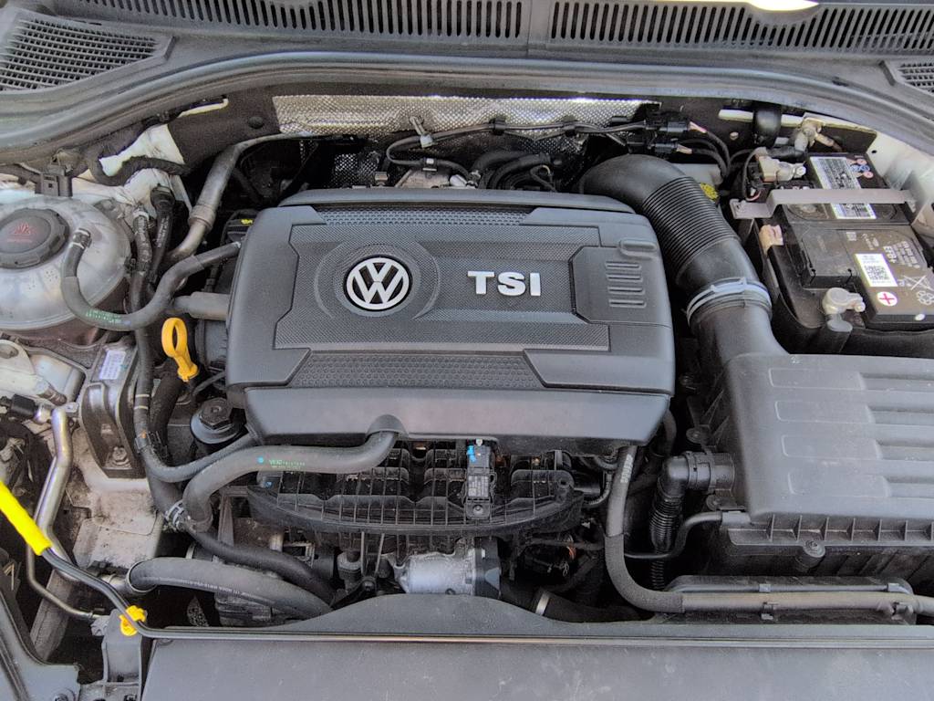 Thumbnail: 2023 Volkswagen Jetta - 9
