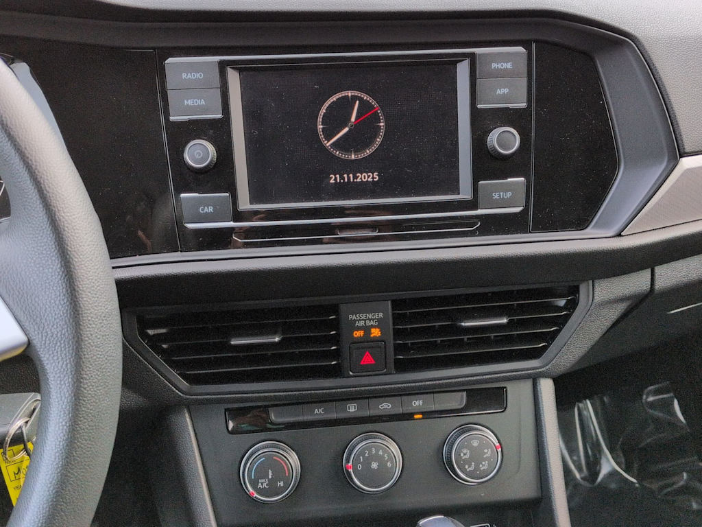 Thumbnail: 2019 Volkswagen Jetta - 13