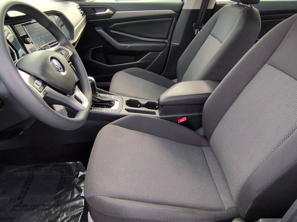 Thumbnail: 2019 Volkswagen Jetta - 10