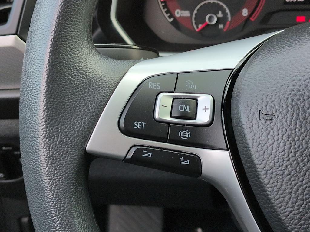 Thumbnail: 2019 Volkswagen Jetta - 29