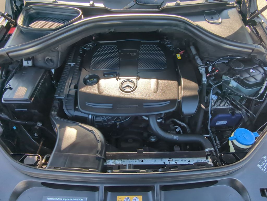 Thumbnail: 2014 Mercedes-Benz M-Class - 9