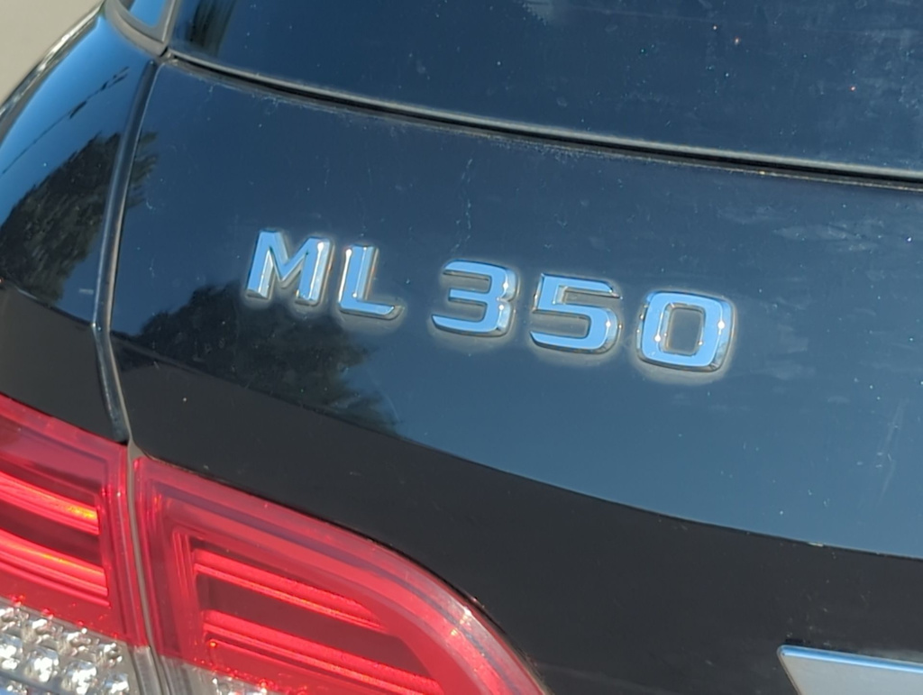 Thumbnail: 2014 Mercedes-Benz M-Class - 25