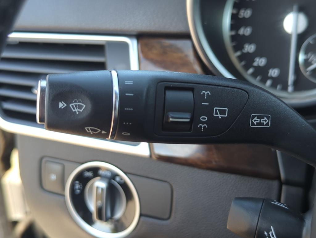 Thumbnail: 2014 Mercedes-Benz M-Class - 33