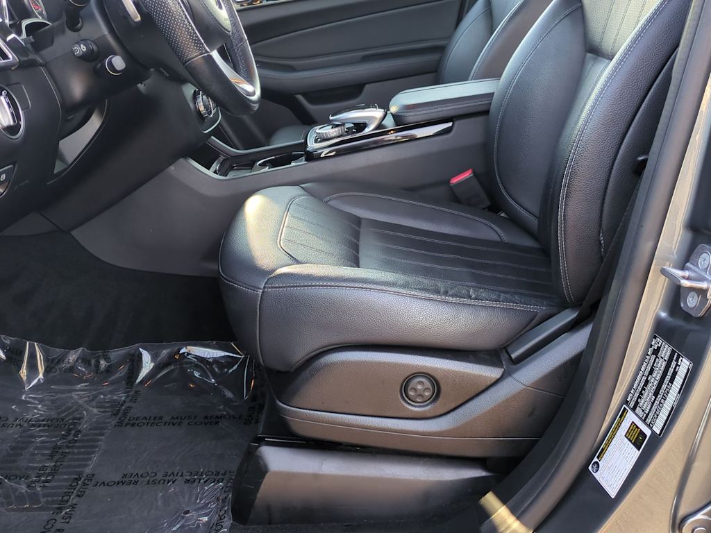 Thumbnail: 2018 Mercedes-Benz GLS - 11