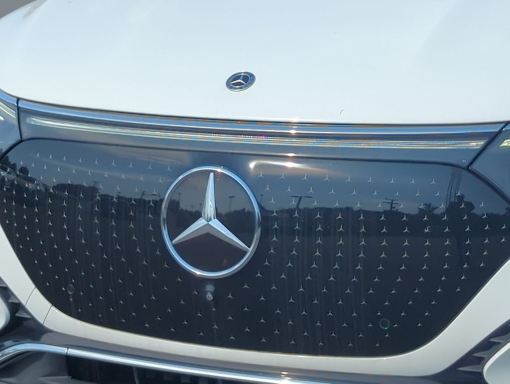 Thumbnail: 2024 Mercedes-Benz EQS - 7