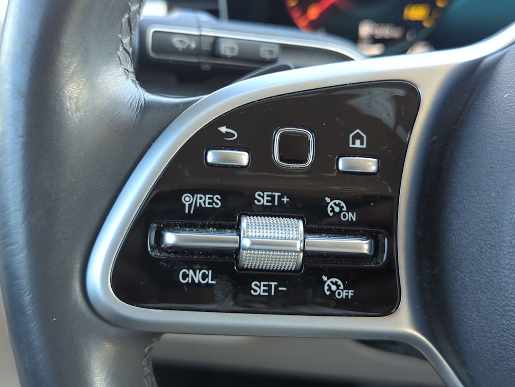 Thumbnail: 2020 Mercedes-Benz GLE - 29