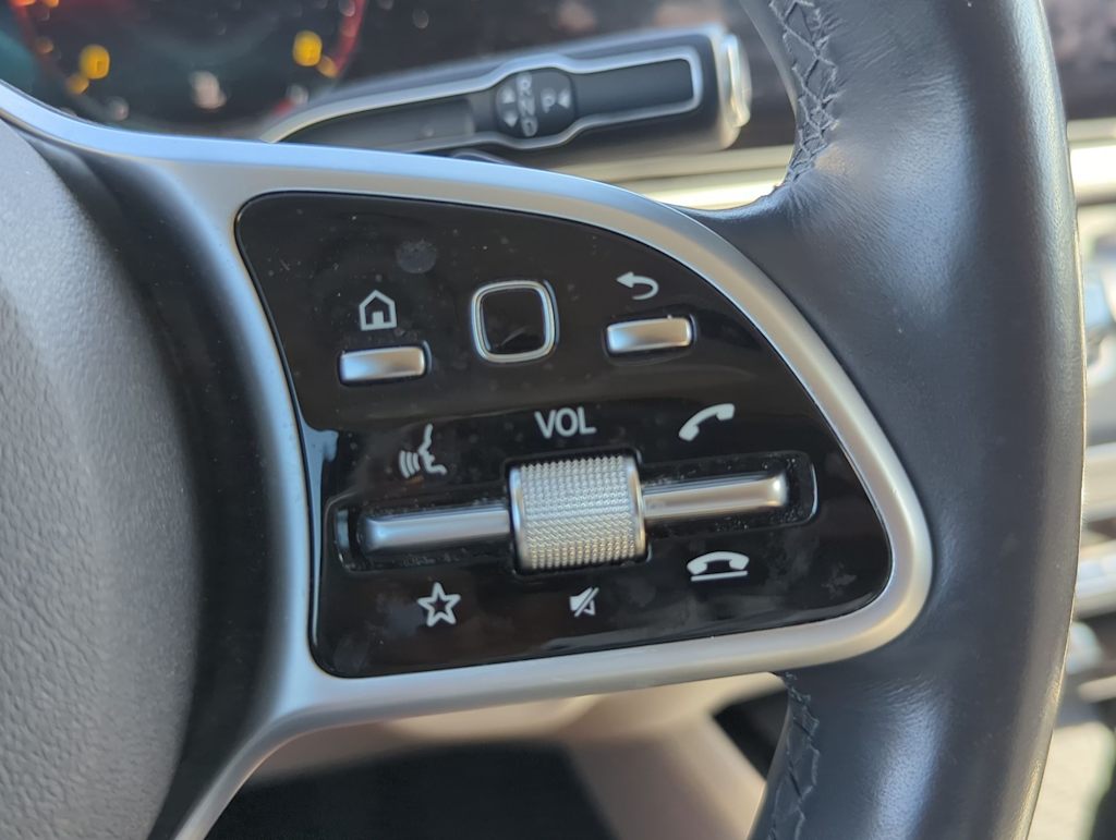 Thumbnail: 2020 Mercedes-Benz GLE - 30