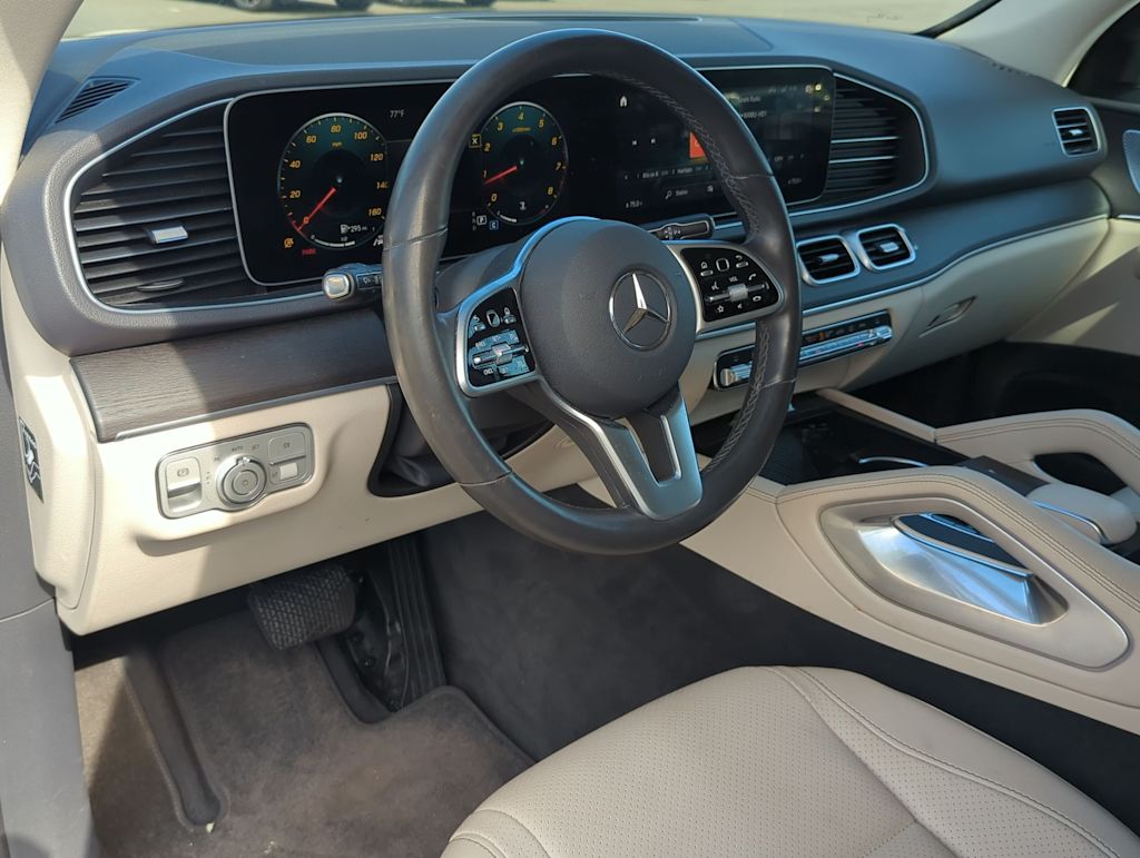 Thumbnail: 2020 Mercedes-Benz GLE - 2