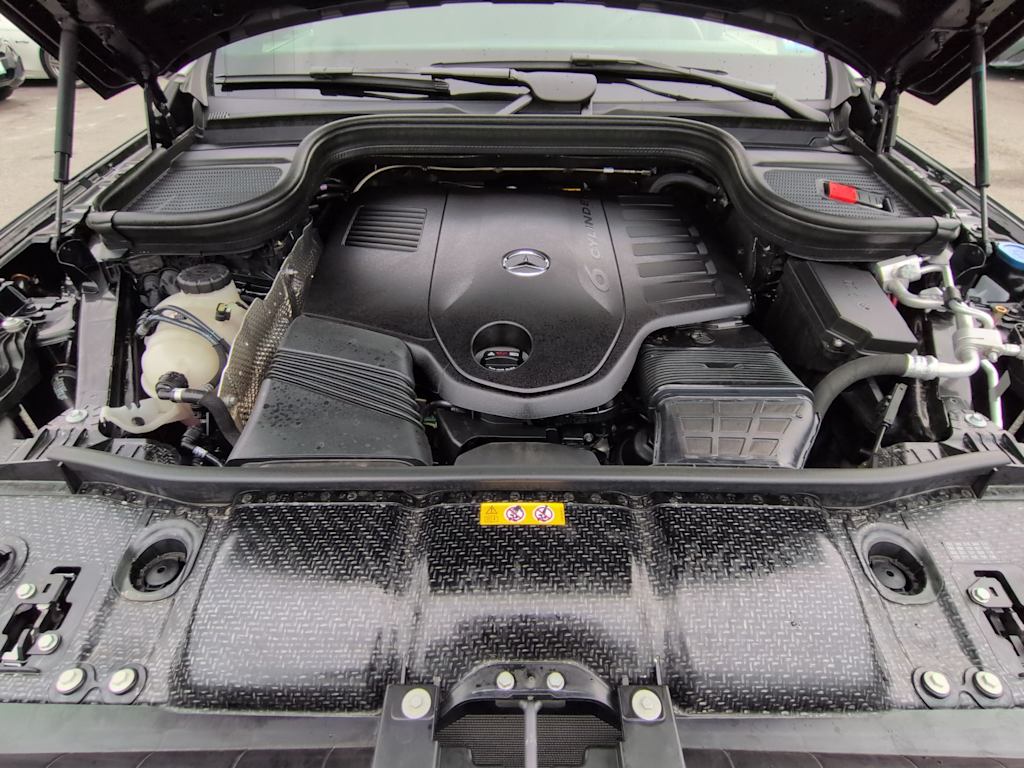 Thumbnail: 2026 Mercedes-Benz GLE - 9