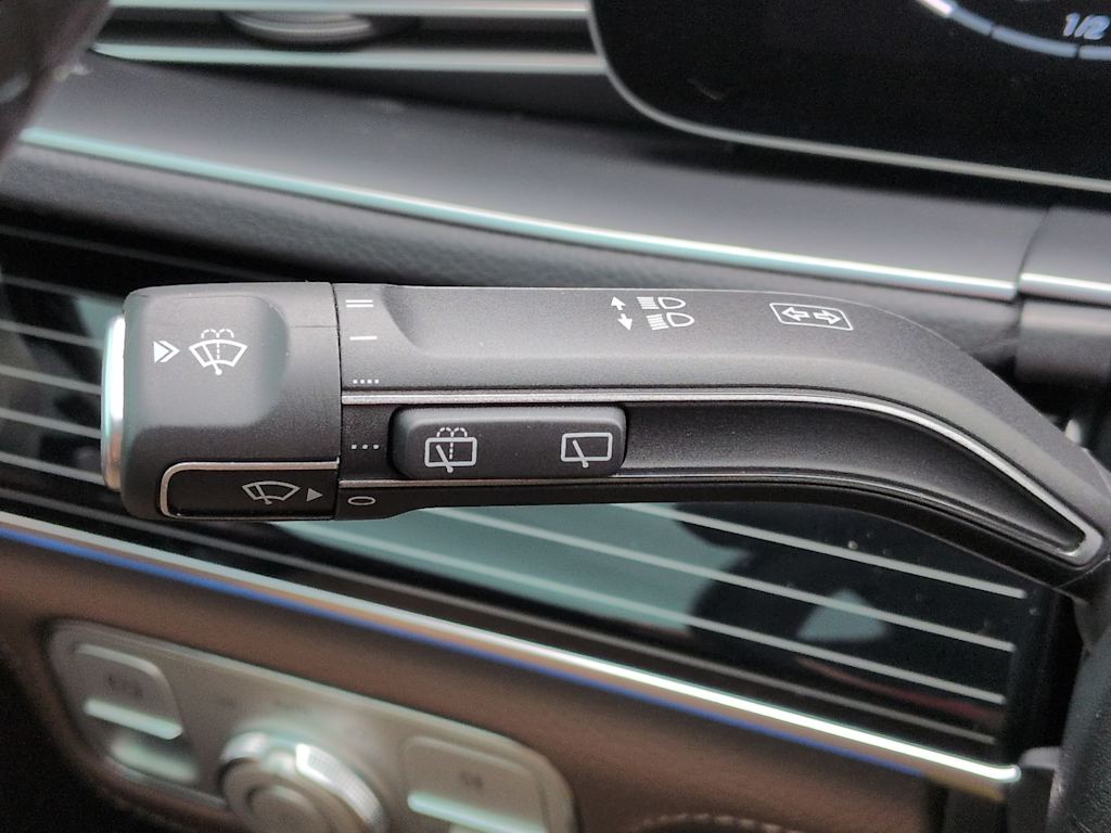 Thumbnail: 2024 Mercedes-Benz GLS - 33