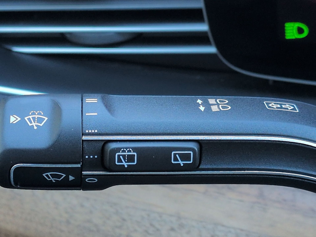 Thumbnail: 2025 Mercedes-Benz GLS - 16