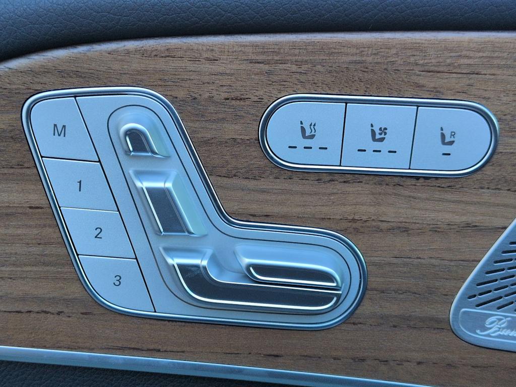 Thumbnail: 2025 Mercedes-Benz GLS - 25