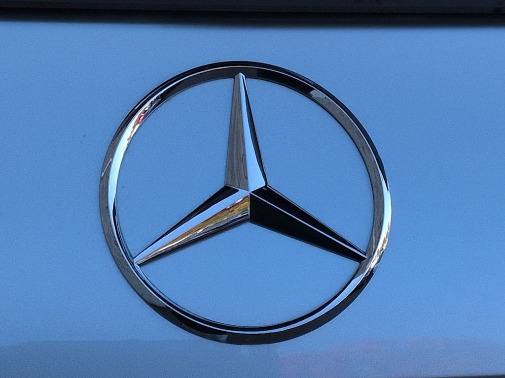 Thumbnail: 2025 Mercedes-Benz GLS - 18