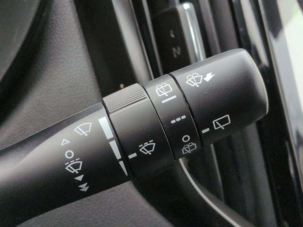 Thumbnail: 2022 Subaru Ascent - 32