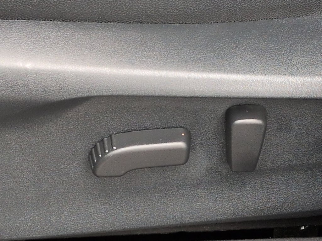 Thumbnail: 2022 Subaru Ascent - 25