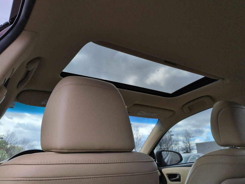 Thumbnail: 2015 Toyota Avalon - 31