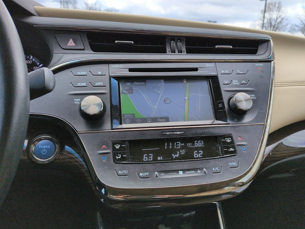 Thumbnail: 2015 Toyota Avalon - 15