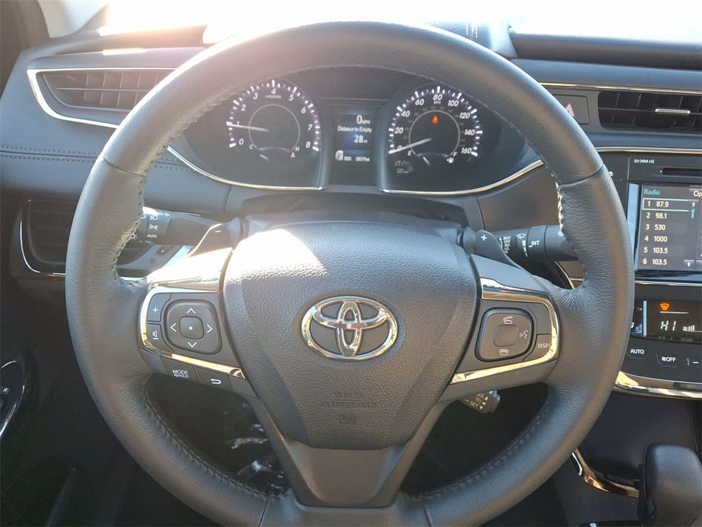 2016 Toyota Avalon XLE 2