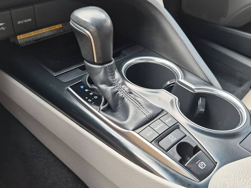 Thumbnail: 2018 Toyota Camry - 36