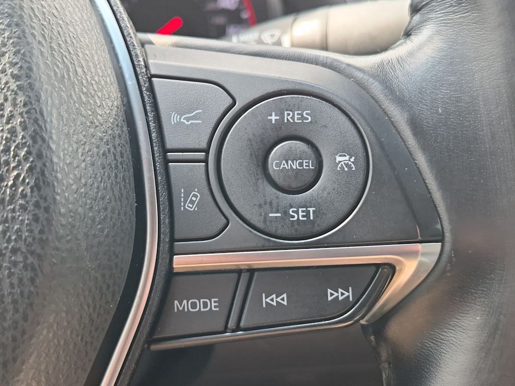 Thumbnail: 2018 Toyota Camry - 33
