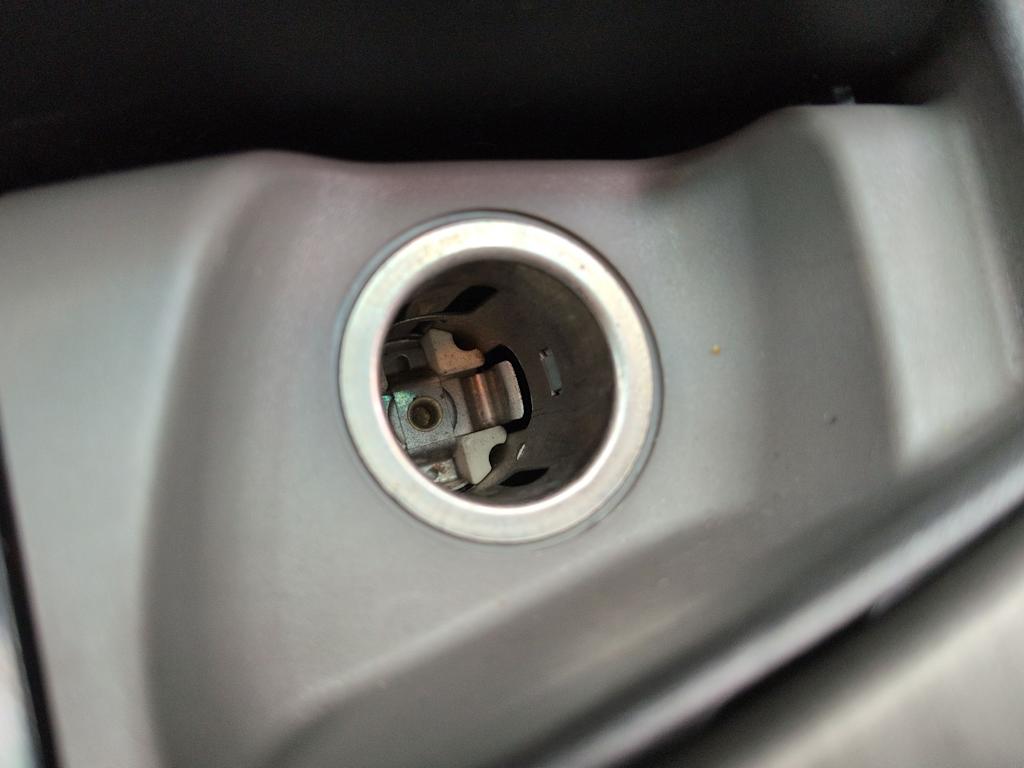 Thumbnail: 2004 BMW Z4 - 33