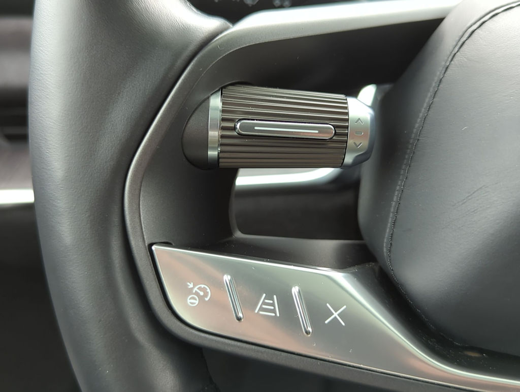 Thumbnail: 2022 Lucid Air - 27