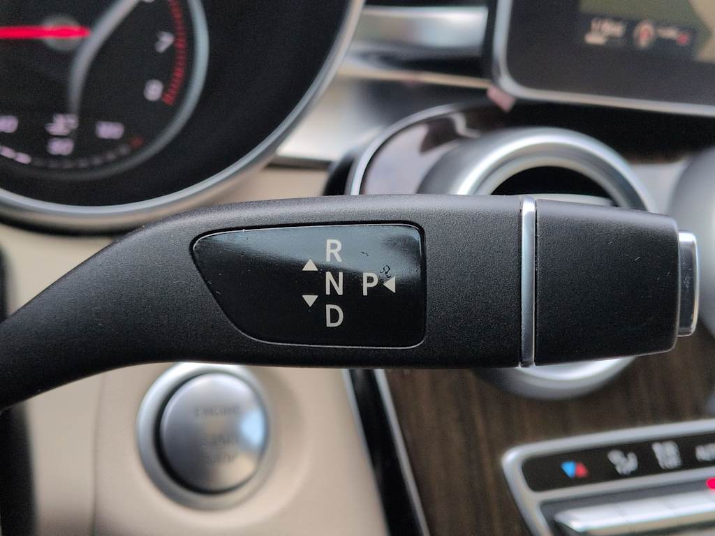 Thumbnail: 2015 Mercedes-Benz C-Class - 35