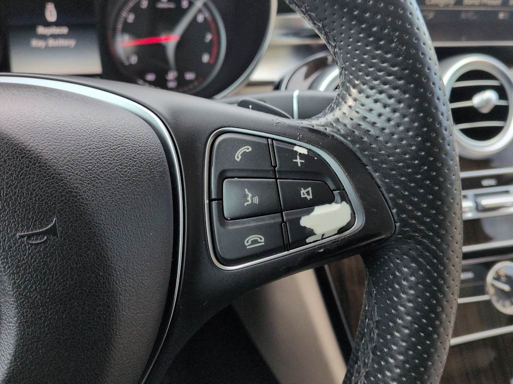 Thumbnail: 2015 Mercedes-Benz C-Class - 29