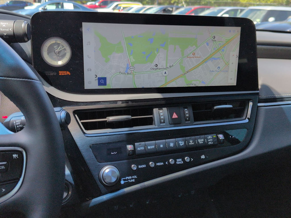 Thumbnail: 2024 Lexus ES - 15