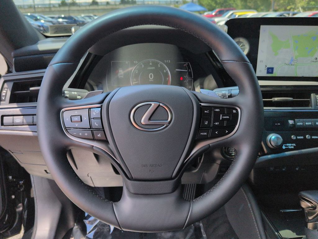 Thumbnail: 2024 Lexus ES - 14