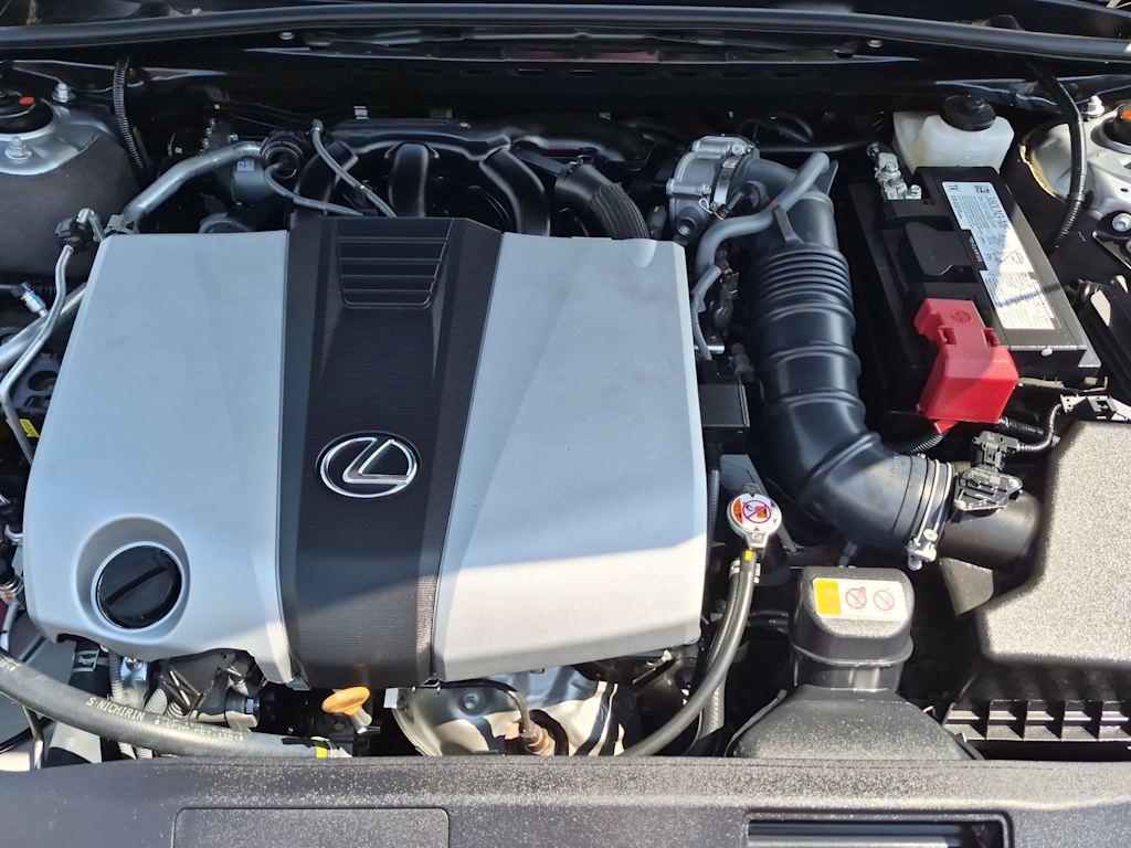 Thumbnail: 2024 Lexus ES - 9