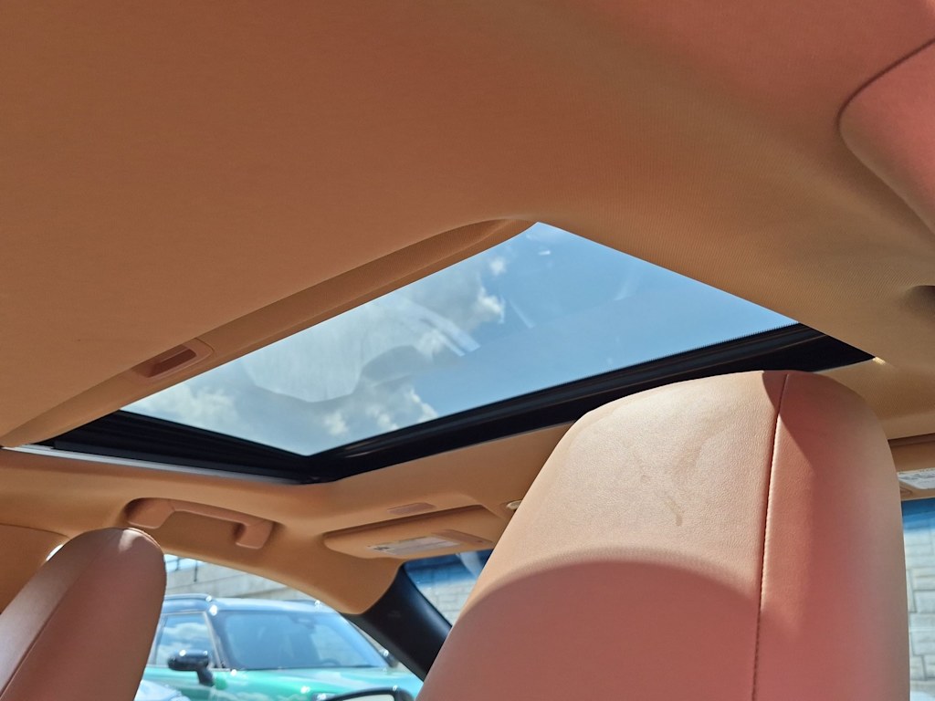 Thumbnail: 2024 Lexus ES - 29