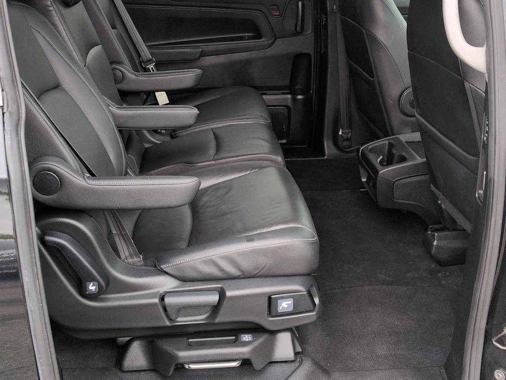 Thumbnail: 2023 Honda Odyssey - 12