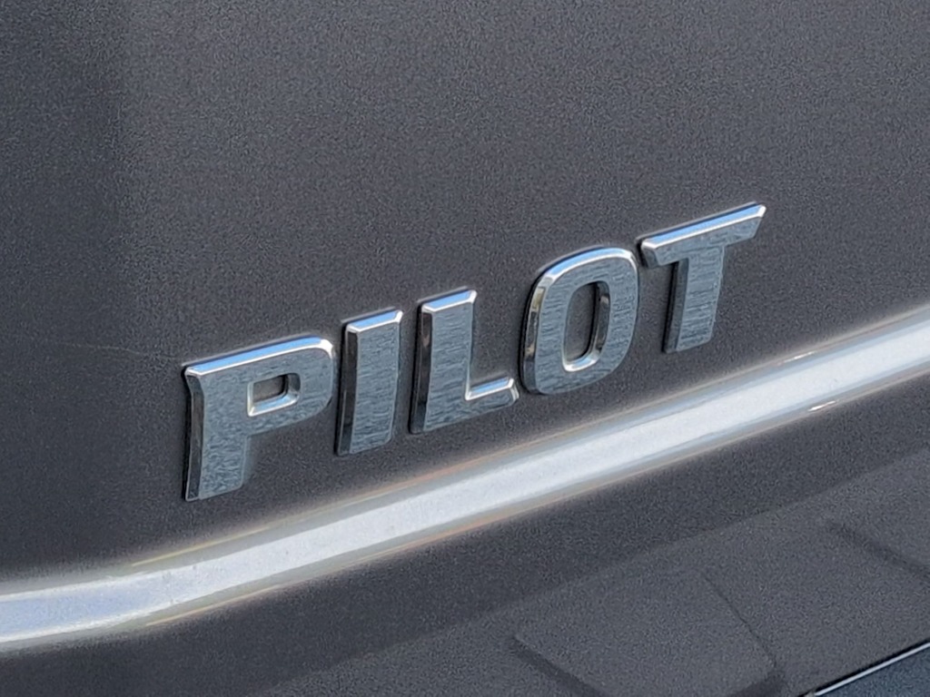 Thumbnail: 2014 Honda Pilot - 26