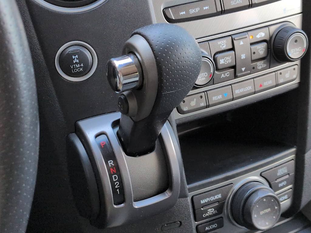 Thumbnail: 2014 Honda Pilot - 16