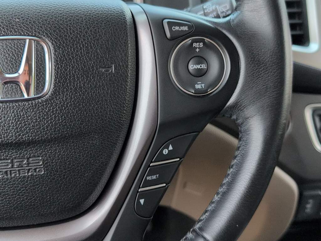 Thumbnail: 2018 Honda Pilot - 29