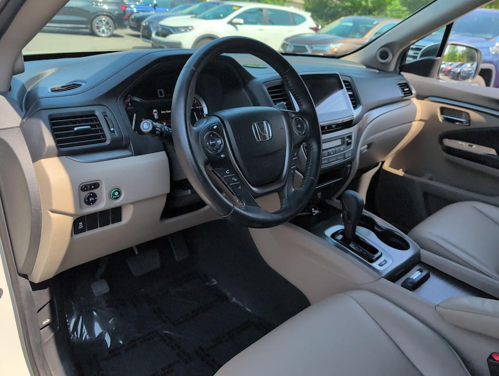Thumbnail: 2018 Honda Pilot - 2