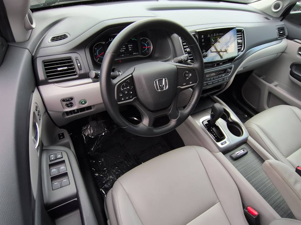 Thumbnail: 2019 Honda Pilot - 2