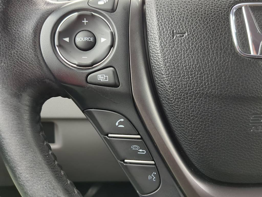 Thumbnail: 2018 Honda Pilot - 32