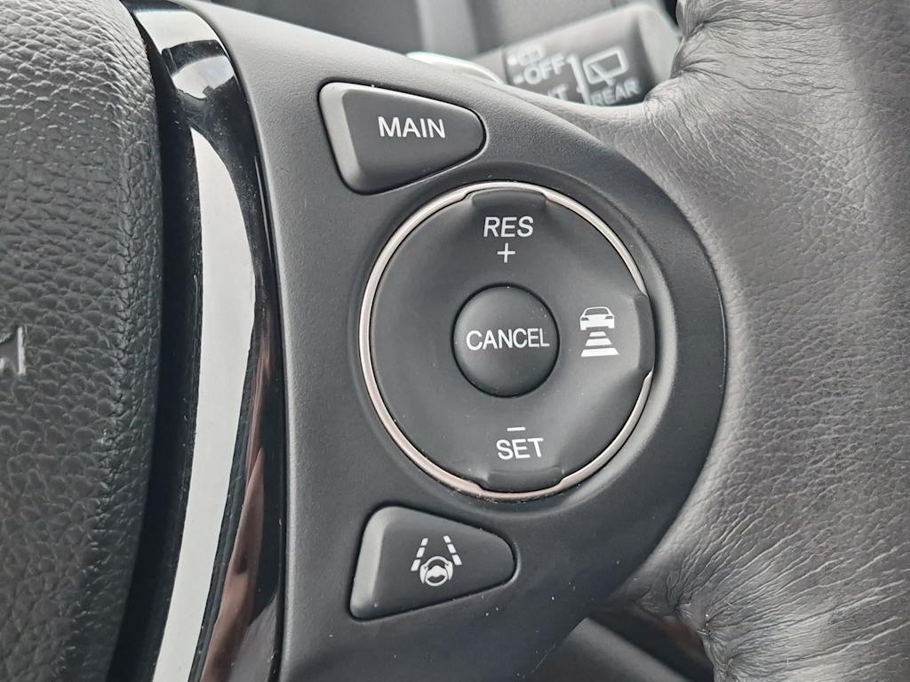 Thumbnail: 2017 Honda Pilot - 32