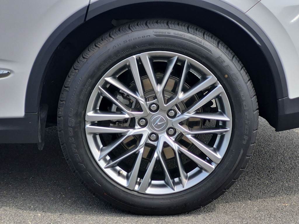 Thumbnail: 2023 Acura MDX - 8