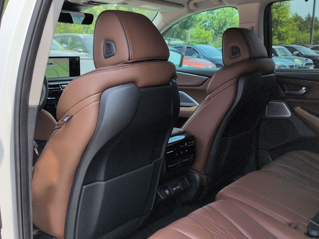 Thumbnail: 2025 Acura MDX - 13