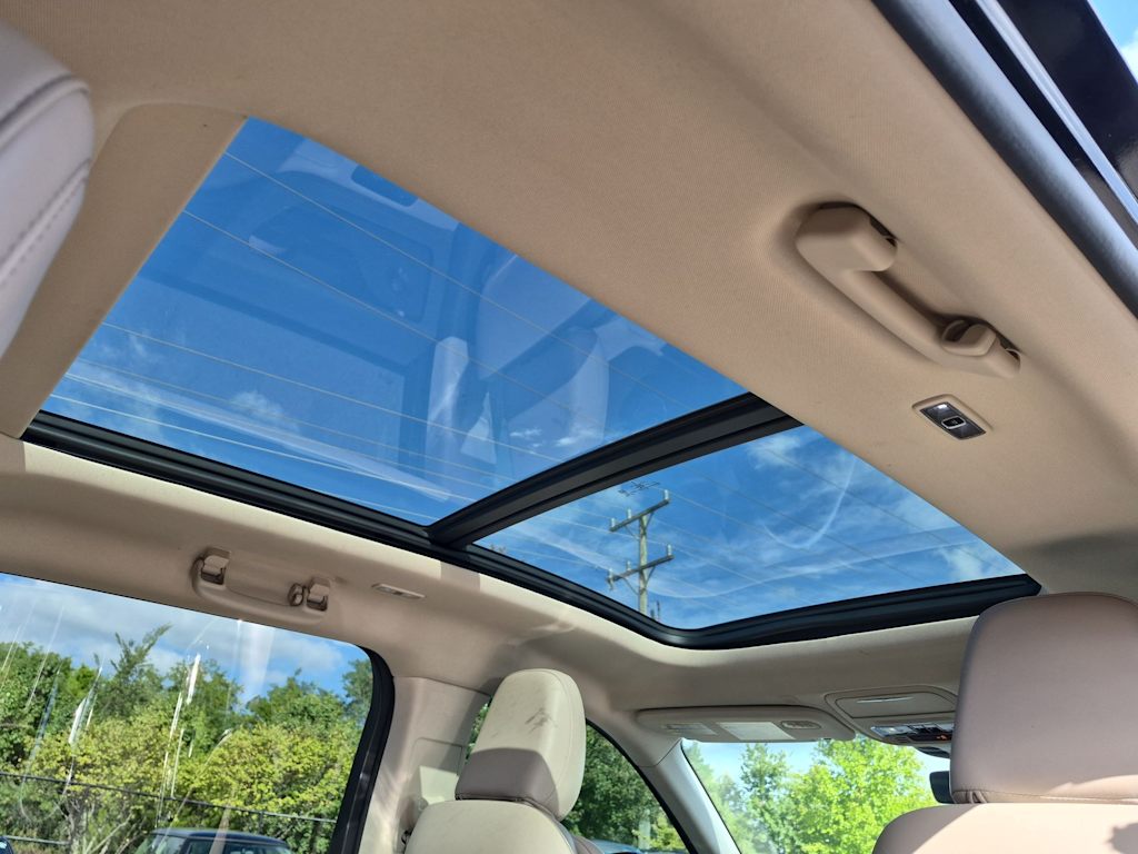 Thumbnail: 2021 Lincoln Aviator - 29