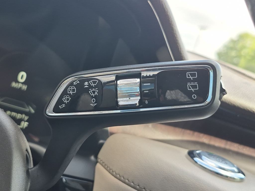 Thumbnail: 2021 Lincoln Aviator - 14