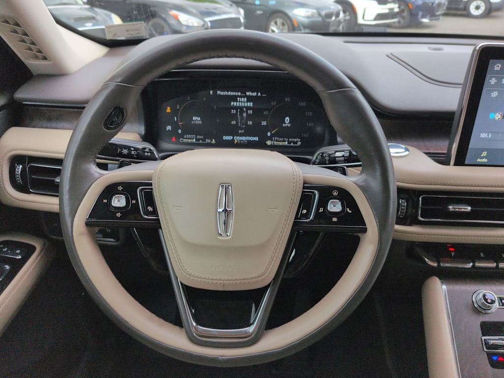 Thumbnail: 2023 Lincoln Aviator - 12