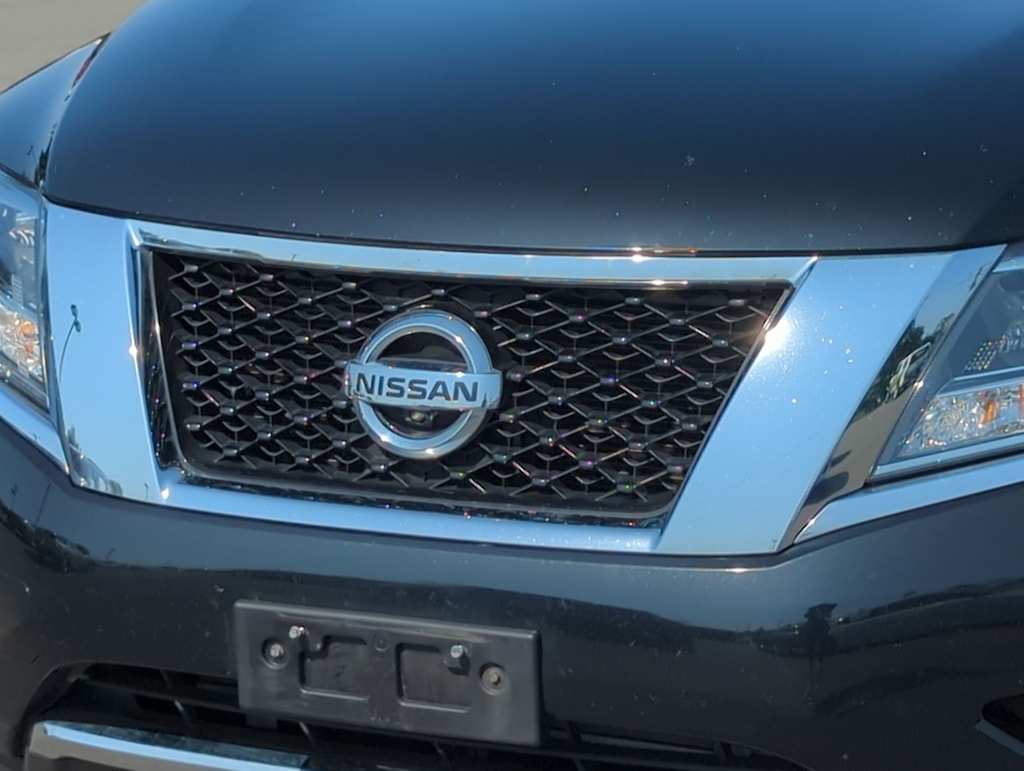 Thumbnail: 2016 Nissan Pathfinder - 24